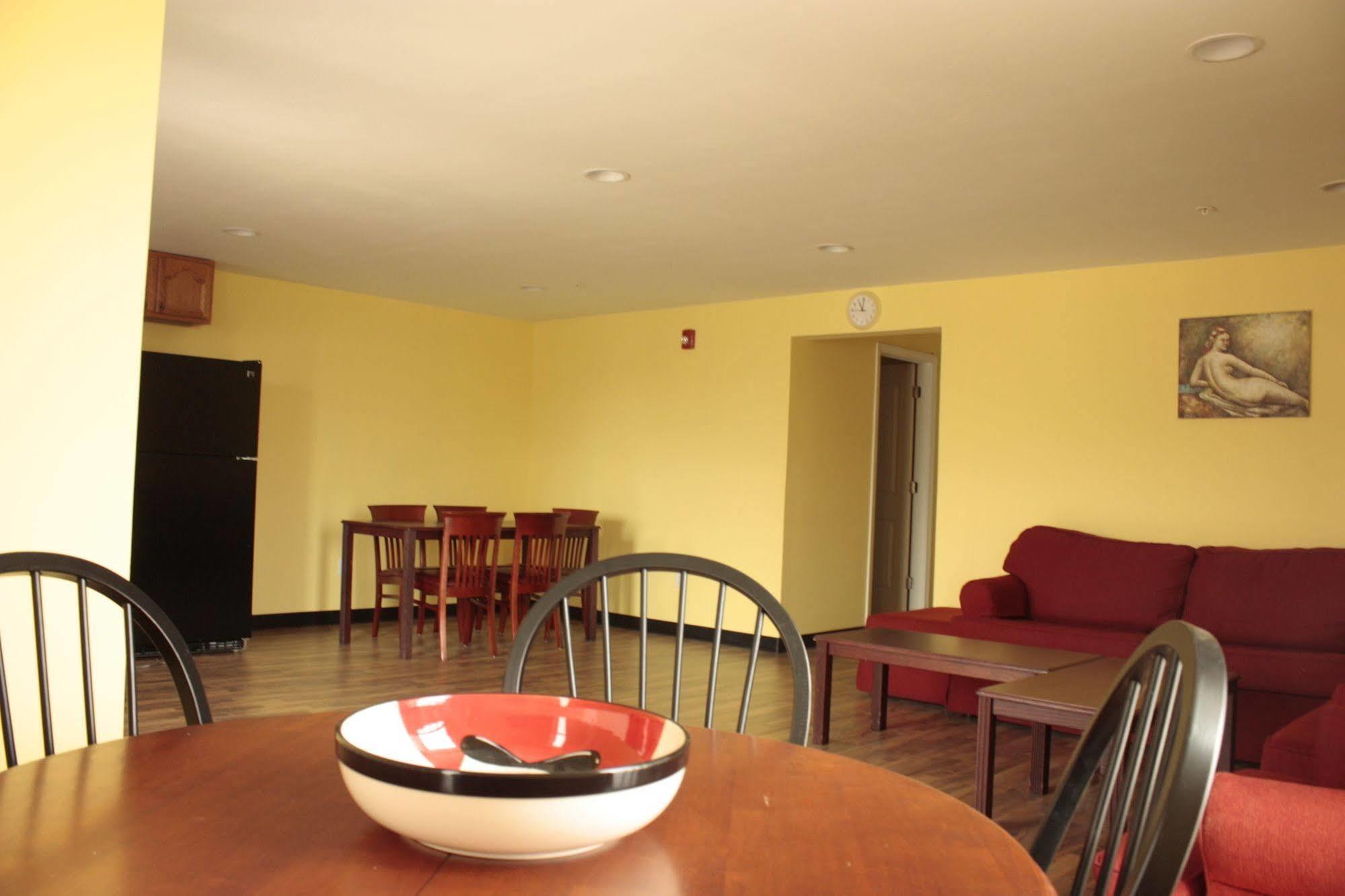 אולד אורצ'רד ביץ' Beach Fantasy Apartment Suites מראה חיצוני תמונה